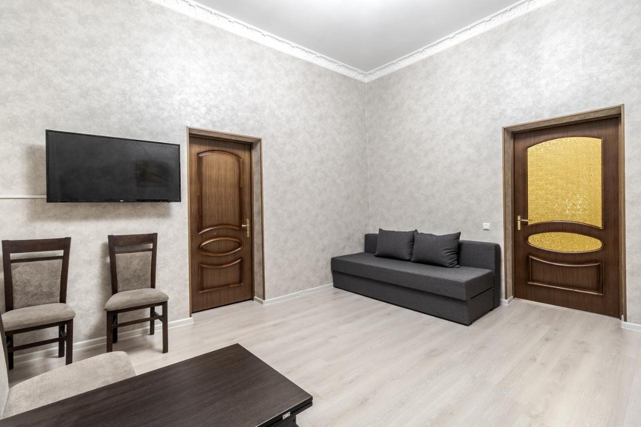 Art Balabana Apartment Lviv Eksteriør bilde