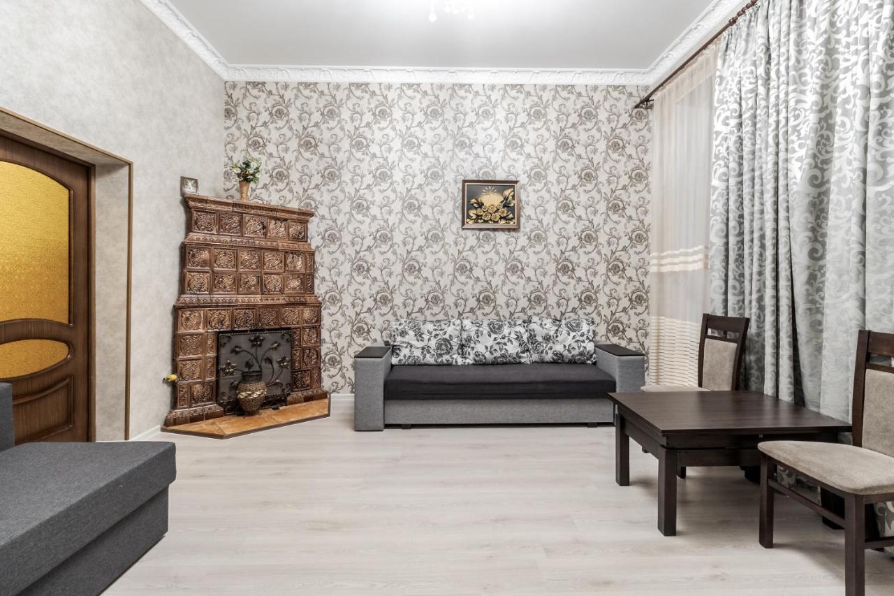 Art Balabana Apartment Lviv Eksteriør bilde