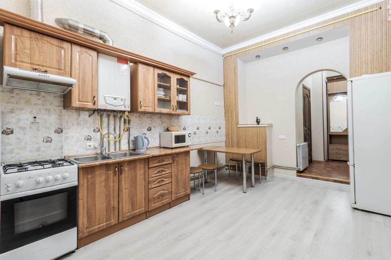 Art Balabana Apartment Lviv Eksteriør bilde